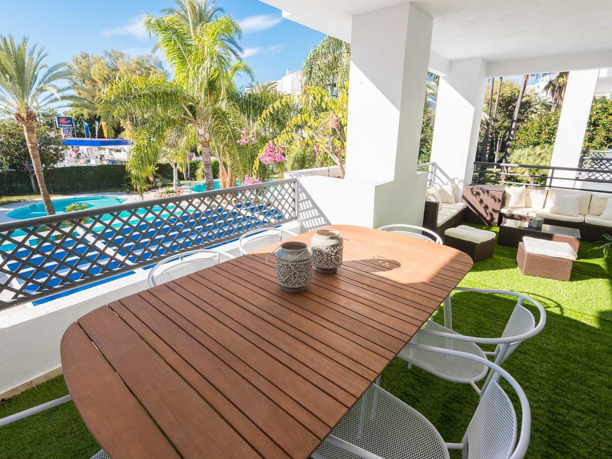 Vacation Marbella I Contemporary Central Apartment, Swimming-Pool, 24-7 Security, A Minute From The Marina, The Sea And Luxury Shopping Buitenkant foto